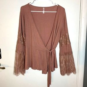 Dusty pink ballet wrap top w/ lace